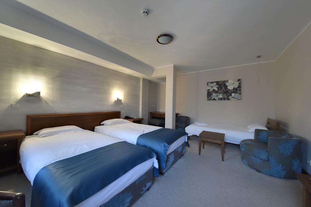 Hotel Prestige Belgrad Exterior foto