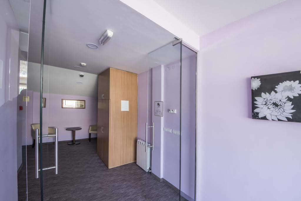 Hotel Prestige Belgrad Exterior foto